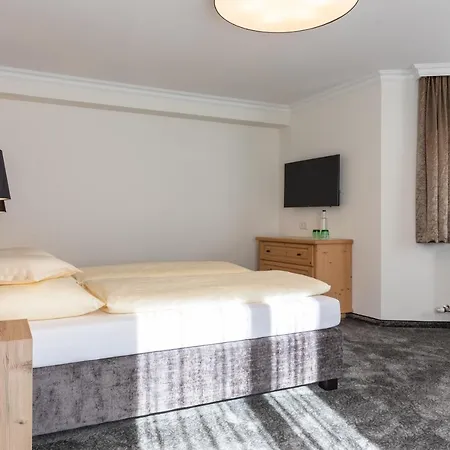 Stefan Готель Зельден