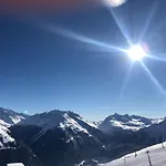 Glanz & Glory Hotel Hotel 4*