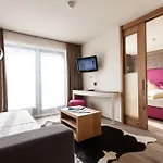 Hotel Glanz & Glory 4*