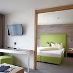 Glanz&Glory Hotel