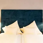 Glanz&Glory Hotel Hotel 4*