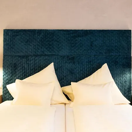 Stefan Hotel 4*